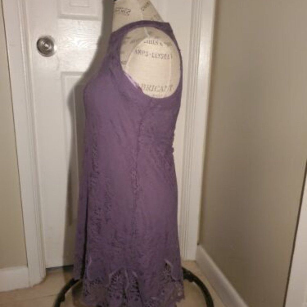 Roxberi Purple Dress size Small ASimetric Hem Pearly Buttons Closure - Picture 3 of 10